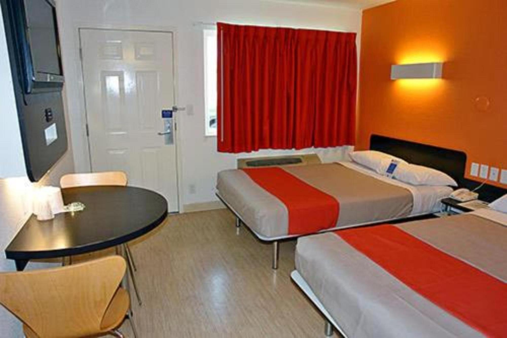 Motel 6 Riverton Wy Екстериор снимка